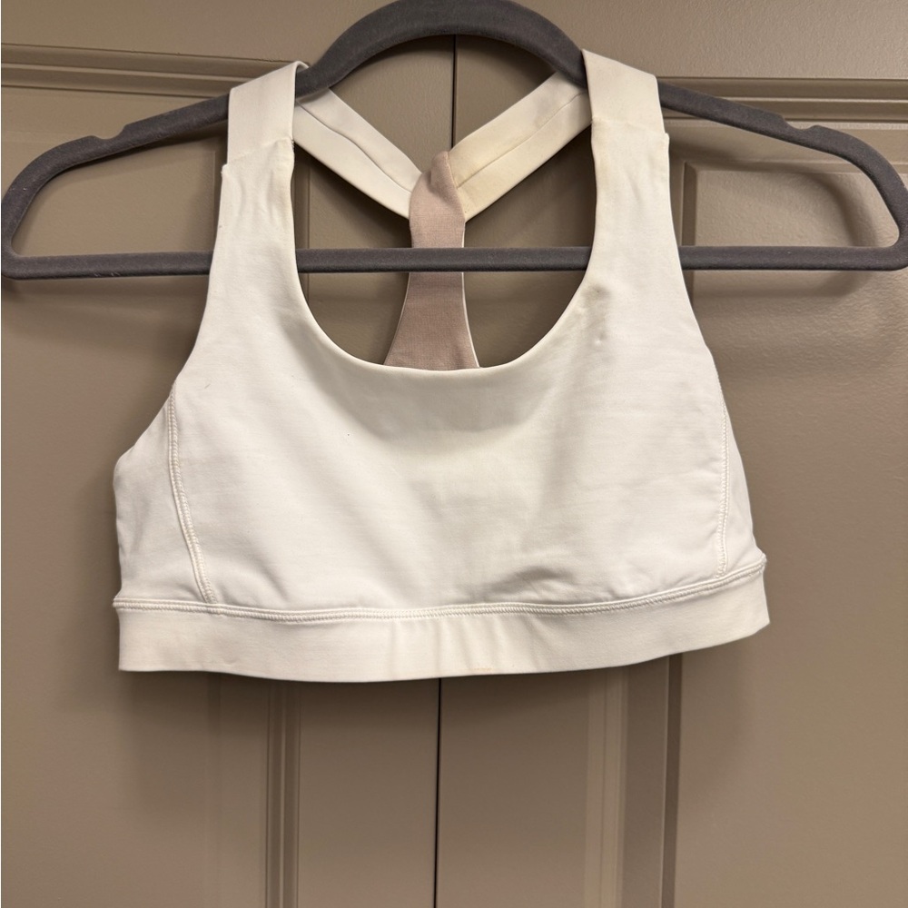 Lululemon Women's Cream Sports Bra